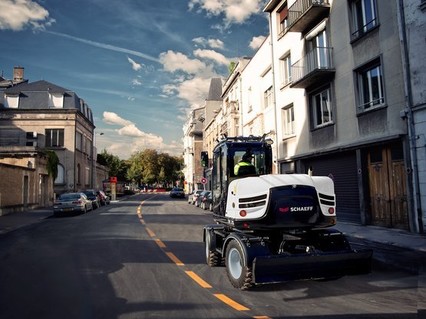 Schaeff-Tw75-Boehrer-Baumaschinen-Mobil-01